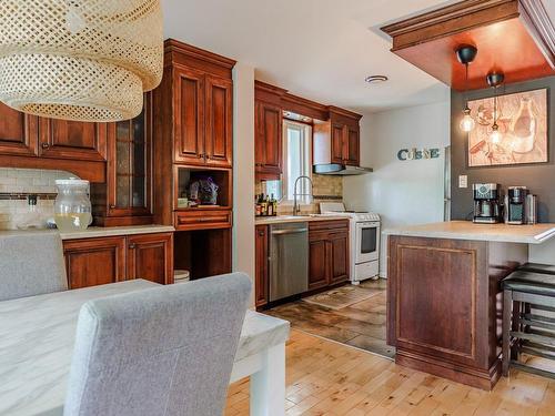 Kitchen - 7320 Boul. Parent, Trois-Rivières, QC - Indoor Photo Showing Kitchen