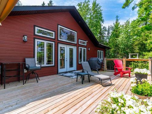 4 Whiskey Jack Way, Kenora, ON - Outdoor With Deck Patio Veranda With Exterior