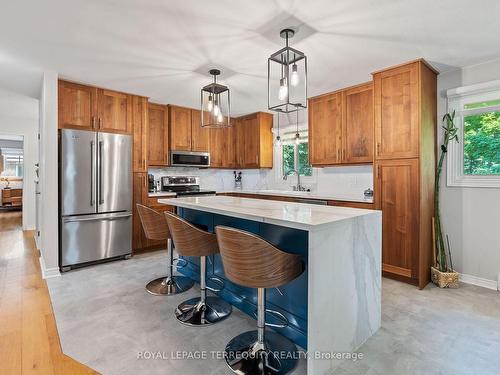 548 Hillside Dr, Trent Hills, ON - Indoor Photo Showing Kitchen