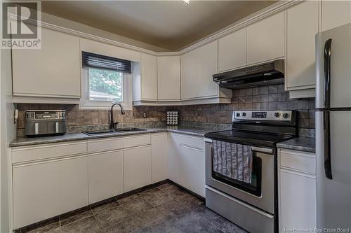 67 Manchester Crescent, Riverview, NB - Indoor Photo Showing Kitchen With Double Sink