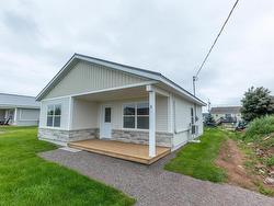 5 Fleming Street  Amherst, NS B4H 0C3