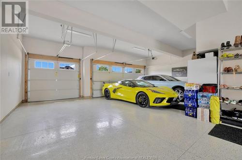 5013 Cremasco, Lasalle, ON - Indoor Photo Showing Garage