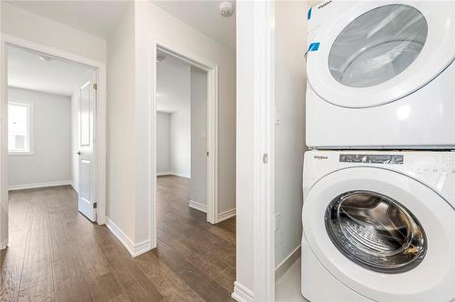 19 Linden Park Lane, Hamilton, ON - Indoor Photo Showing Laundry Room