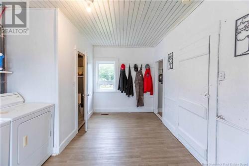 277 Route 955, Bayfield, NB - Indoor Photo Showing Laundry Room