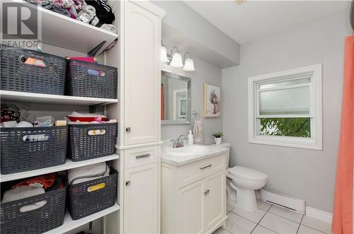 96 Oakland Avenue, Moncton, NB - Indoor Photo Showing Bathroom