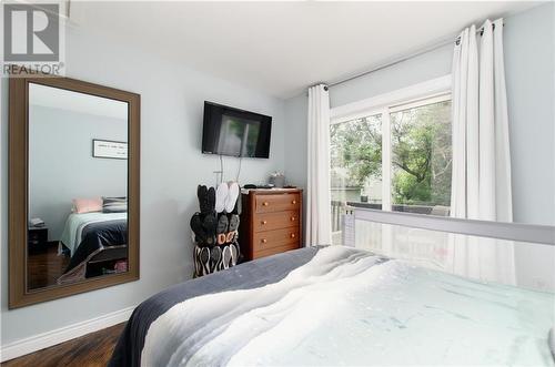 96 Oakland Avenue, Moncton, NB - Indoor Photo Showing Bedroom