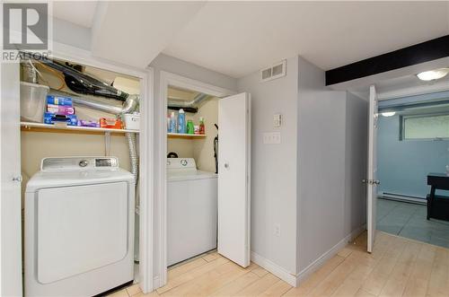 96 Oakland Avenue, Moncton, NB - Indoor Photo Showing Laundry Room