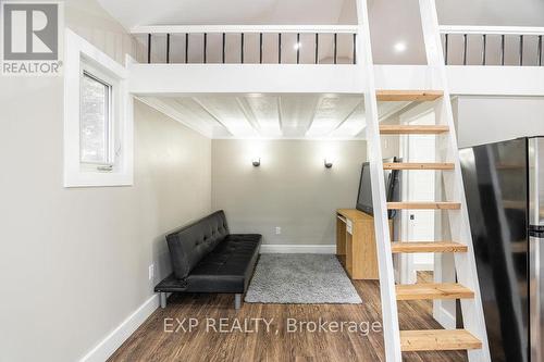 354 Spruce Street, London, ON - Indoor Photo Showing Other Room