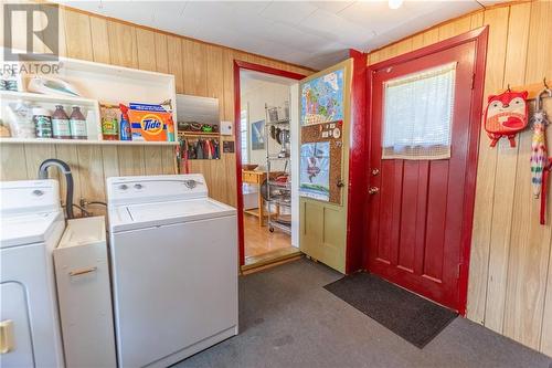 23 Weldon Street, Sackville, NB - Indoor Photo Showing Laundry Room