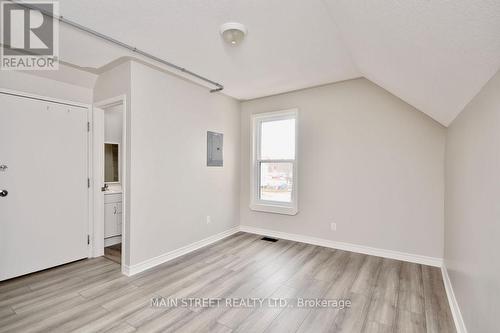 49 Victoria Street, Orillia, ON - Indoor Photo Showing Other Room