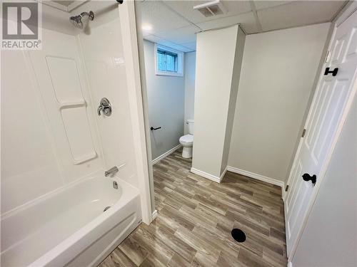 196 Whitney Avenue, Moncton, NB - Indoor Photo Showing Bathroom