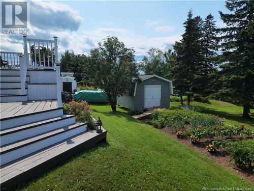 222 Marie, Beresford, NB - Outdoor