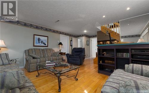 14 Lionel-H.-Lajoie Avenue, Edmundston, NB - Indoor Photo Showing Living Room