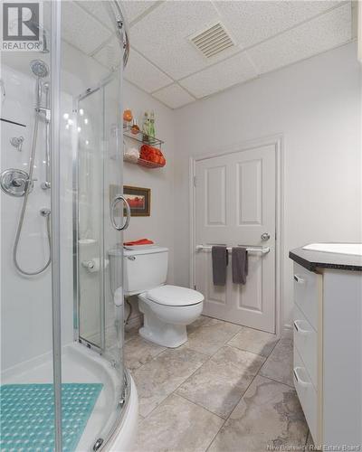 14 Lionel-H.-Lajoie Avenue, Edmundston, NB - Indoor Photo Showing Bathroom