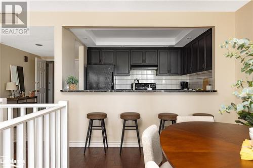 311 Grandview Hilltop Drive Unit# 3, Huntsville, ON - Indoor Photo Showing Dining Room