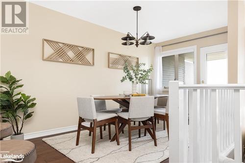 311 Grandview Hilltop Drive Unit# 3, Huntsville, ON - Indoor Photo Showing Dining Room