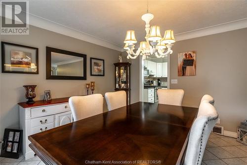 46 Selkirk Street, Chatham, ON - Indoor Photo Showing Dining Room