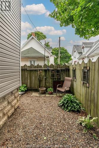 46 Selkirk Street, Chatham, ON - Outdoor