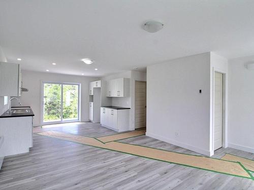 Overall view - 28 Rue Sévigny, Val-D'Or, QC - Indoor Photo Showing Kitchen