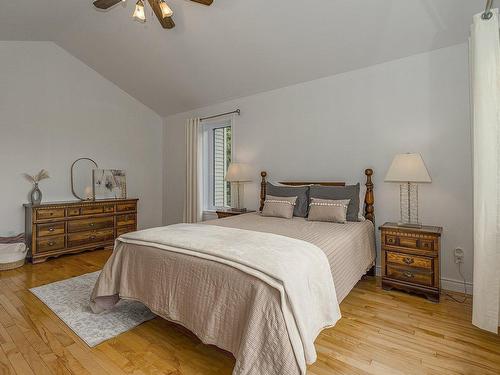 Chambre Ã  coucher principale - 2780 Rue Du Manège, Hatley - Canton, QC - Indoor Photo Showing Bedroom