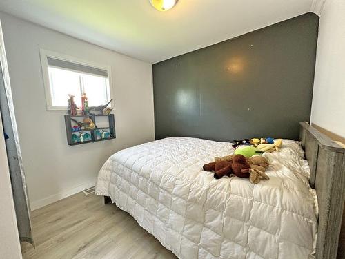 152 Hudson Street, Nipigon, ON - Indoor Photo Showing Bedroom