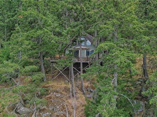 193 Monteith Rd, Salt Spring, BC 