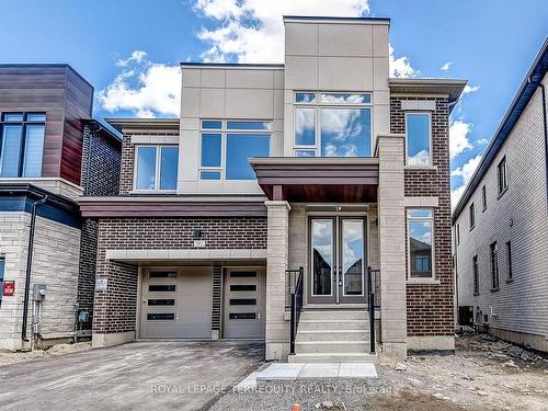 302 Wesmina Ave W, Whitchurch-Stouffville, ON - Outdoor With Facade