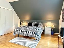 Master bedroom - 