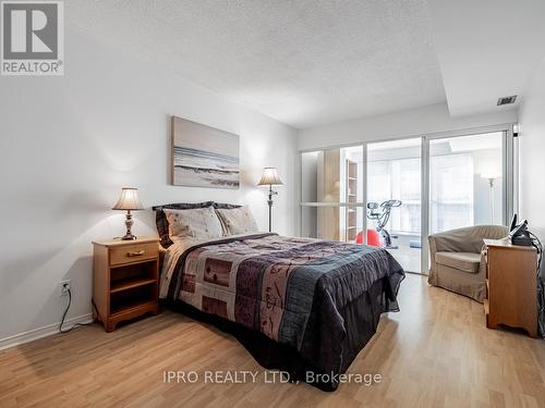 Ph09 - 28 Hollywood Avenue, Toronto (Willowdale East), ON - Indoor Photo Showing Bedroom