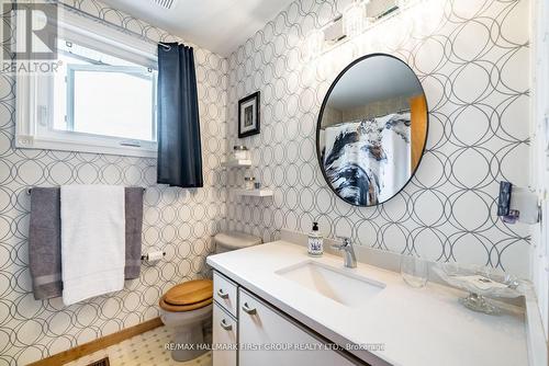 33 Renwick Road, Clarington (Courtice), ON - Indoor Photo Showing Bathroom