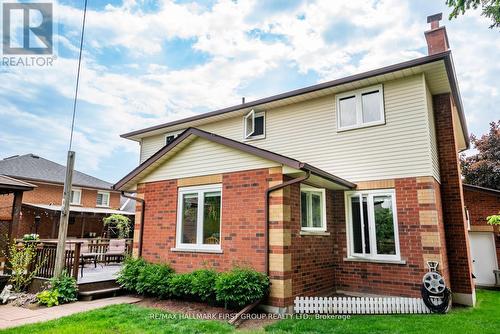 33 Renwick Road, Clarington (Courtice), ON - Outdoor