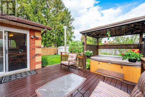 33 Renwick Road, Clarington (Courtice), ON - Outdoor With Deck Patio Veranda With Exterior