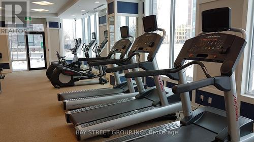 3001 - 15 Water Walk Drive, Markham (Unionville), ON - Indoor Photo Showing Gym Room