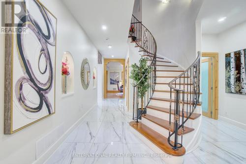 6 Pinehurst Lane, Springwater, ON - Indoor Photo Showing Other Room