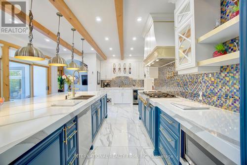 6 Pinehurst Lane, Springwater, ON - Indoor Photo Showing Kitchen With Double Sink With Upgraded Kitchen