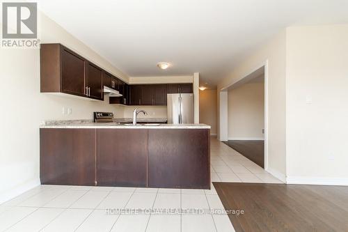 46 Carew Boulevard, Kawartha Lakes (Lindsay), ON - Indoor Photo Showing Kitchen