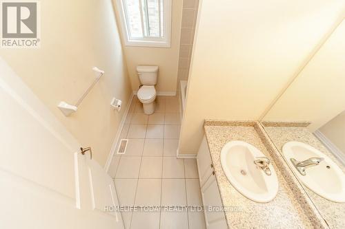 46 Carew Boulevard, Kawartha Lakes (Lindsay), ON - Indoor Photo Showing Bathroom