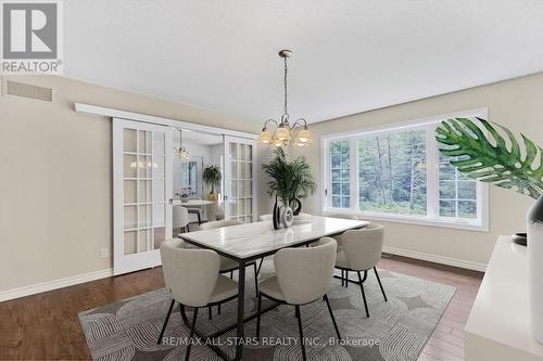 557 South Mary Lake Road, Huntsville, ON - Indoor Photo Showing Dining Room