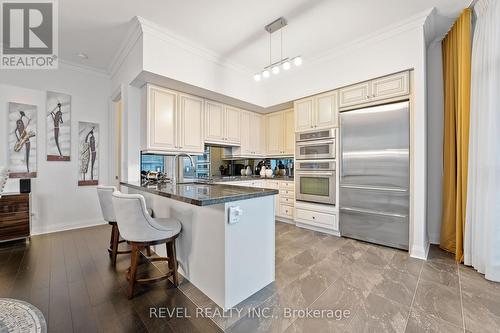 Ph3 - 50 Absolute Avenue, Mississauga (City Centre), ON - Indoor Photo Showing Kitchen With Stainless Steel Kitchen