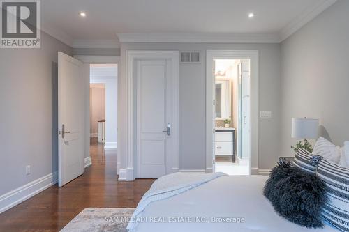 738 Balboa Drive, Mississauga, ON - Indoor Photo Showing Bedroom