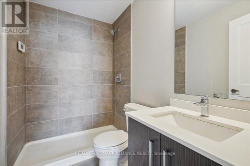 509 - 15 Queen Street S, Hamilton, ON - Indoor Photo Showing Bathroom