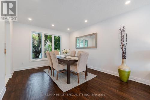 15 Woodridge Drive, Guelph (Parkwood Gardens), ON - Indoor Photo Showing Dining Room