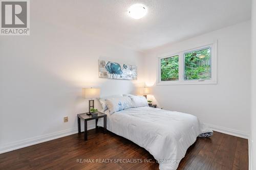 15 Woodridge Drive, Guelph (Parkwood Gardens), ON - Indoor Photo Showing Bedroom