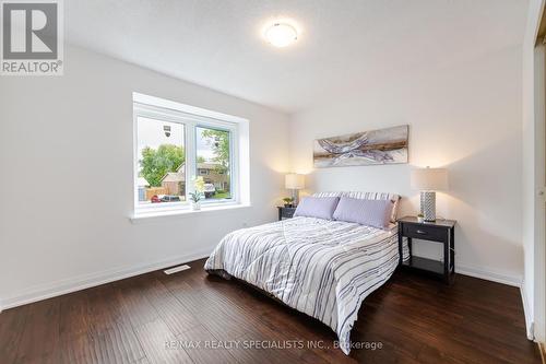 15 Woodridge Drive, Guelph (Parkwood Gardens), ON - Indoor Photo Showing Bedroom