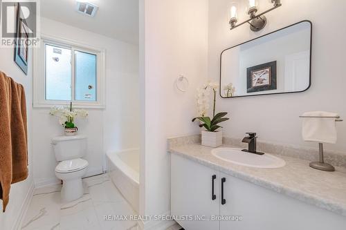 15 Woodridge Drive, Guelph (Parkwood Gardens), ON - Indoor Photo Showing Bathroom