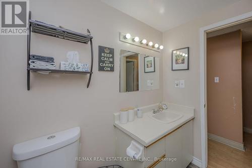 571 James Street N, Hamilton (North End), ON - Indoor Photo Showing Bathroom