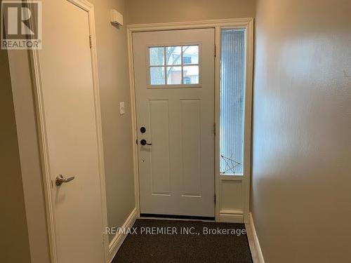 23 - 2 Bernick Drive, Barrie (Grove East), ON - Indoor Photo Showing Other Room