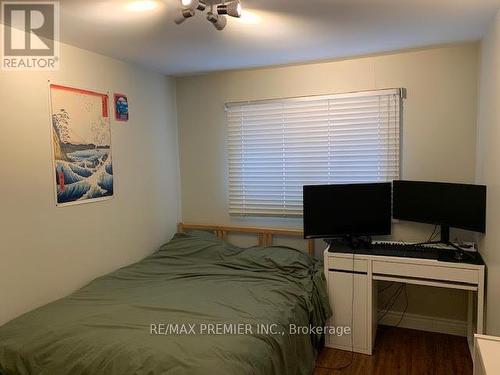 23 - 2 Bernick Drive, Barrie (Grove East), ON - Indoor Photo Showing Bedroom