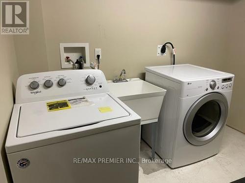 23 - 2 Bernick Drive, Barrie (Grove East), ON - Indoor Photo Showing Laundry Room