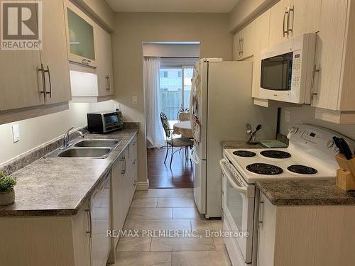 23 - 2 Bernick Drive, Barrie (Grove East), ON - Indoor Photo Showing Kitchen With Double Sink